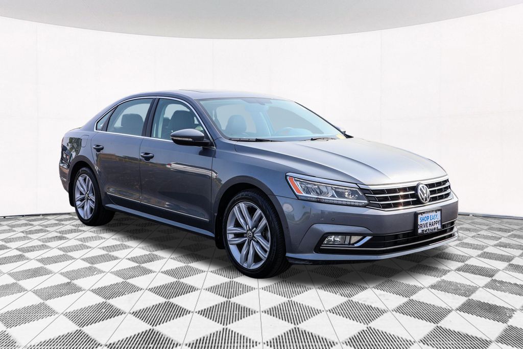 2017 Volkswagen Passat 1.8T SE 7