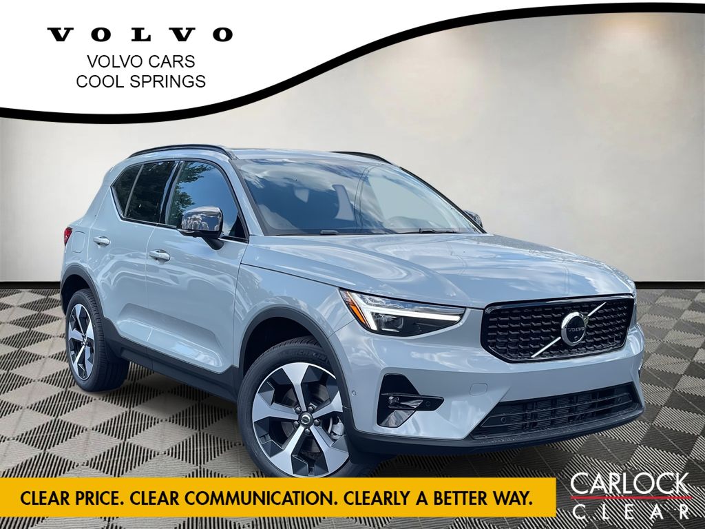 2026 Volvo XC40 B5 Plus AWD