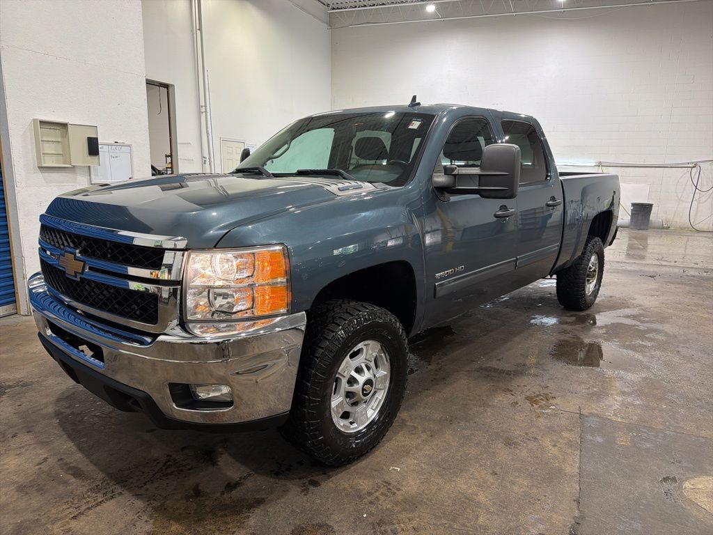2013 Chevrolet Silverado HD 1LT 4WD Crew Cab SWB's photo