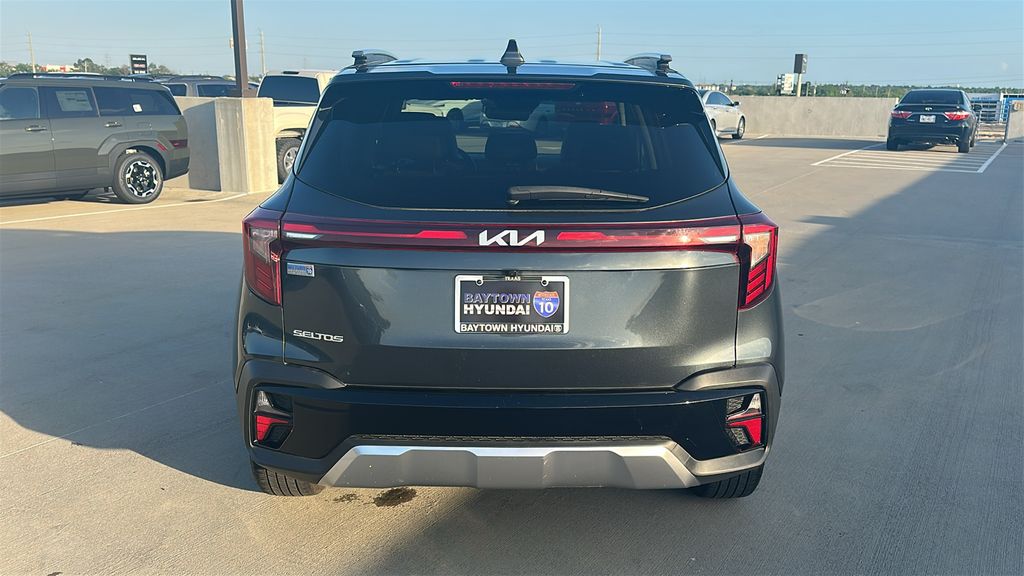 2025 Kia Seltos S Gray at Shottenkirk Kia Fort Bend