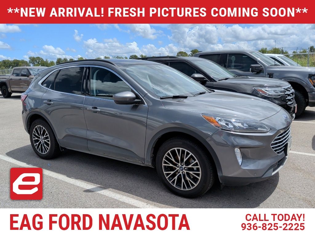 2022 Ford Escape Plug-In Hybrid Titanium - 0