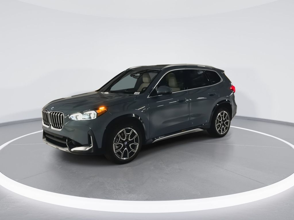 2025 BMW X1 xDrive28i 4