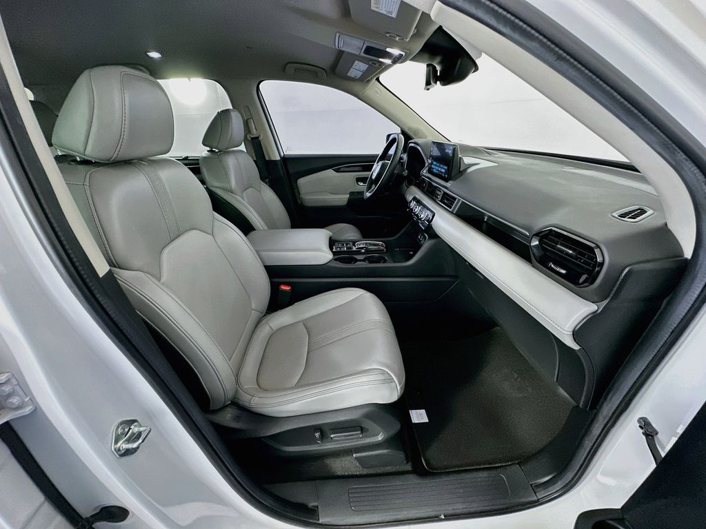 Thumbnail: 2024 Honda Pilot - 28