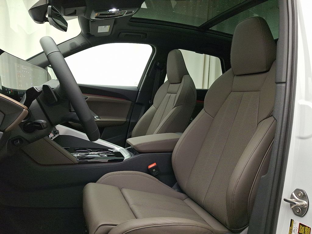 Thumbnail: 2025 Audi Q5 - 8