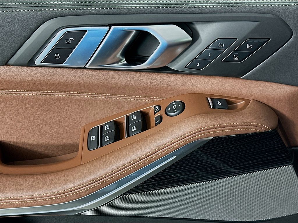 Thumbnail: 2026 BMW X5 - 20
