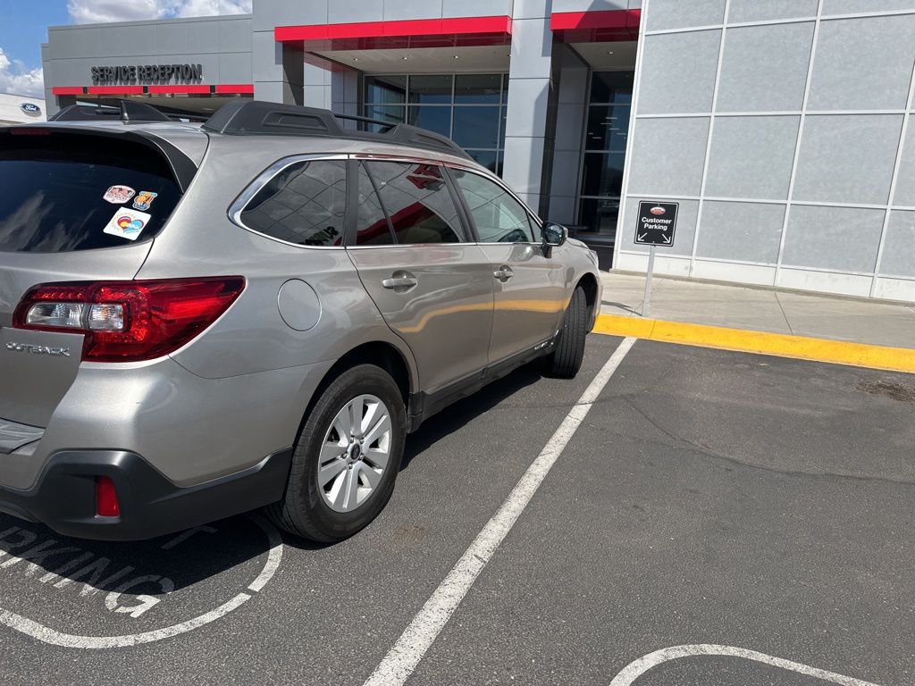Thumbnail: 2018 Subaru Outback - 5