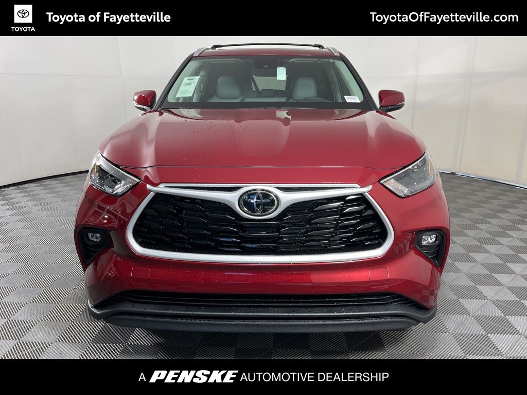 Thumbnail: 2026 Toyota Highlander - 7