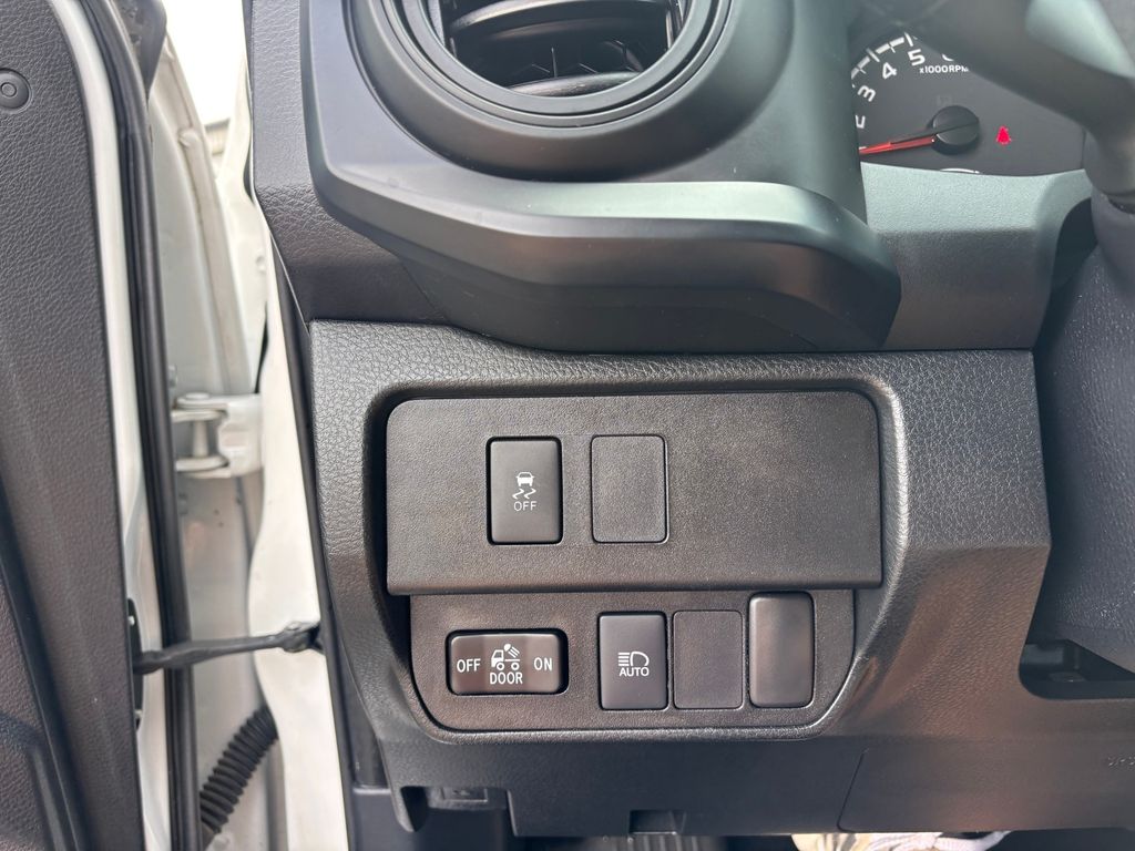 Used Car 2021 Toyota Tacoma  Sr For Sale Under $30,000 In Austin, Texas