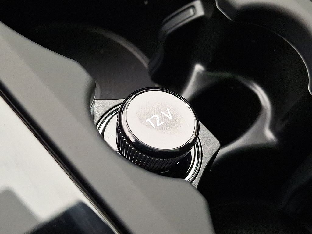 Thumbnail: 2026 Audi Q7 - 14