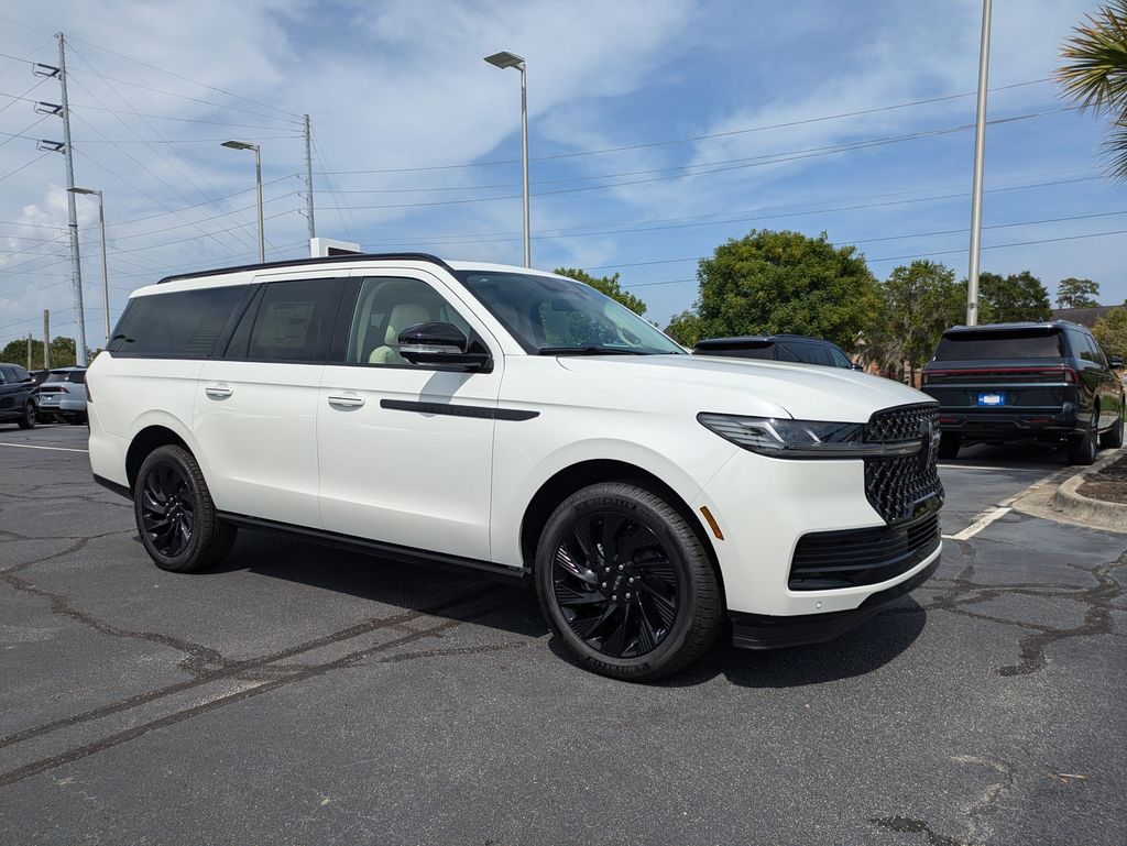 2027 Lincoln Navigator Reserve L