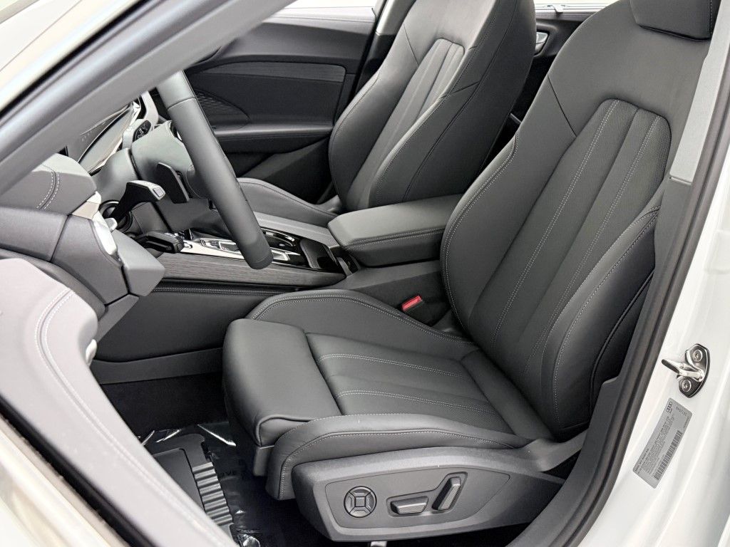 Thumbnail: 2025 Audi A5 - 27