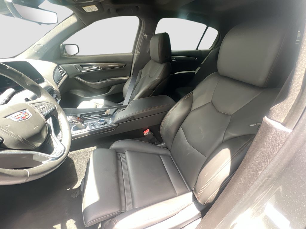 Used 2025 Silver Cadillac V-Series image 22