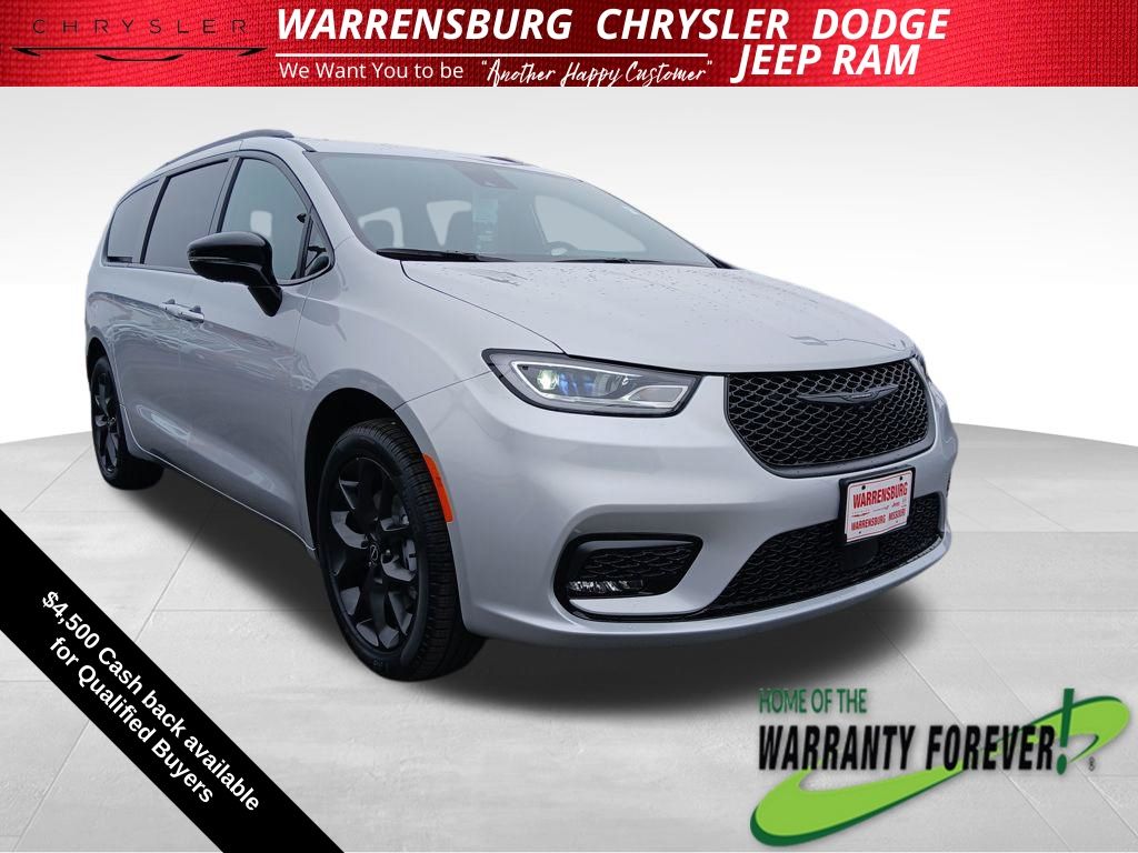 2026 Chrysler Pacifica Select AWD