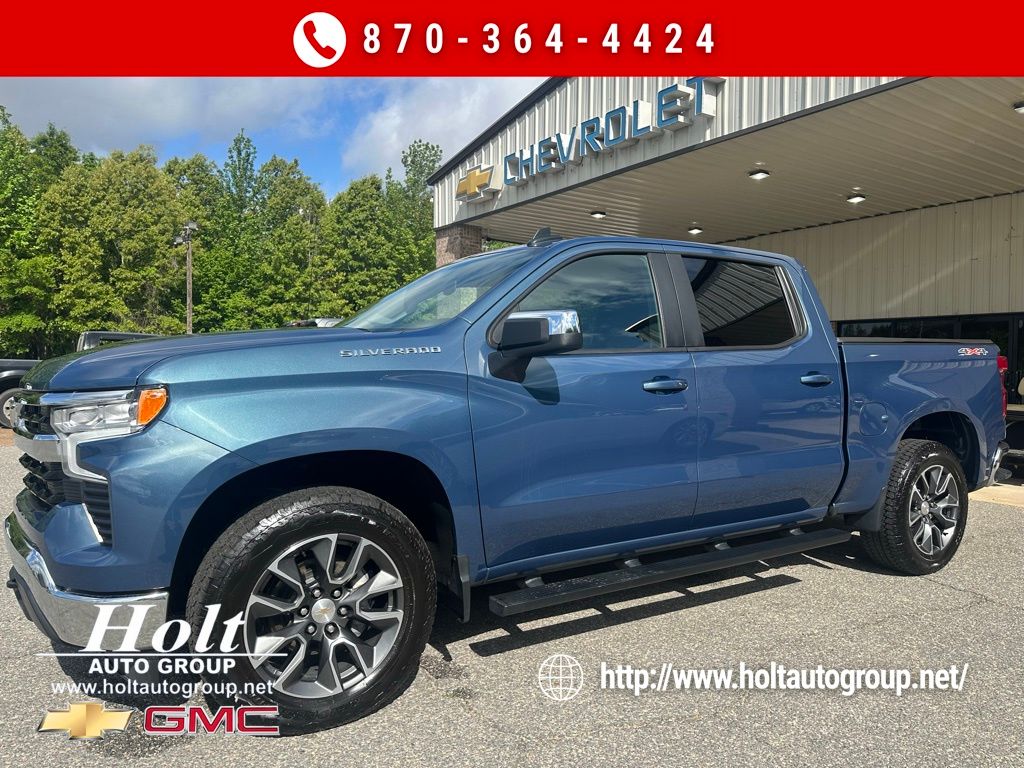 2024 Chevrolet Silverado 1500 LT Crew Cab 4WD