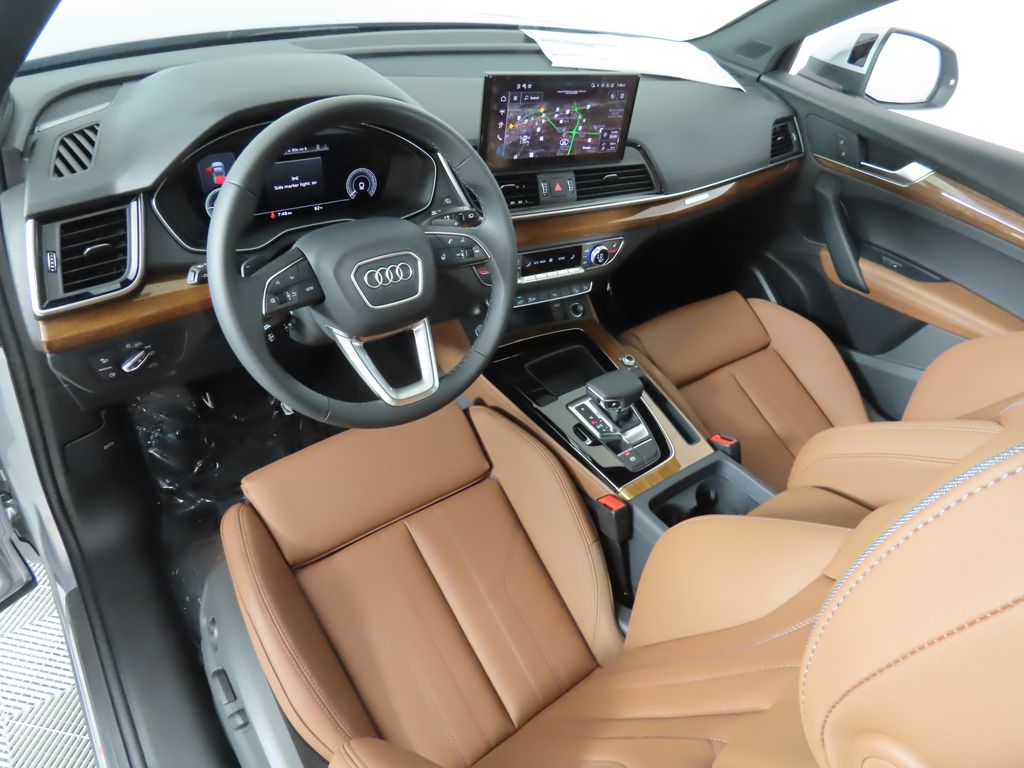 2024 Audi Q5 e  35