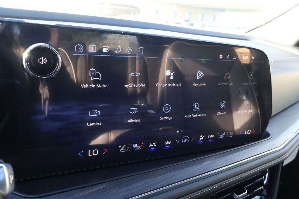 Thumbnail: 2026 Chevrolet Suburban - 27