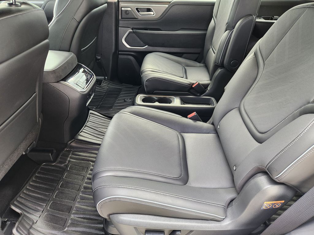 2026 INFINITI QX80 LUXE White at Bayway Cadillac Southwest