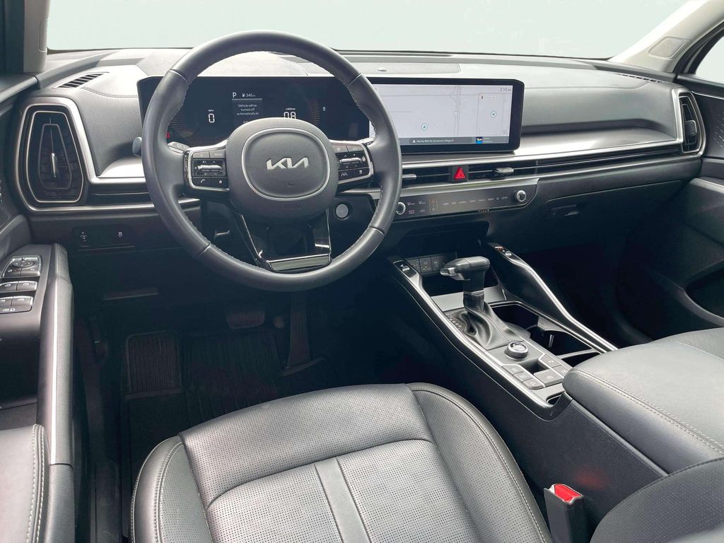 Certified Used 2025 Glacial White Pearl Kia S image 30