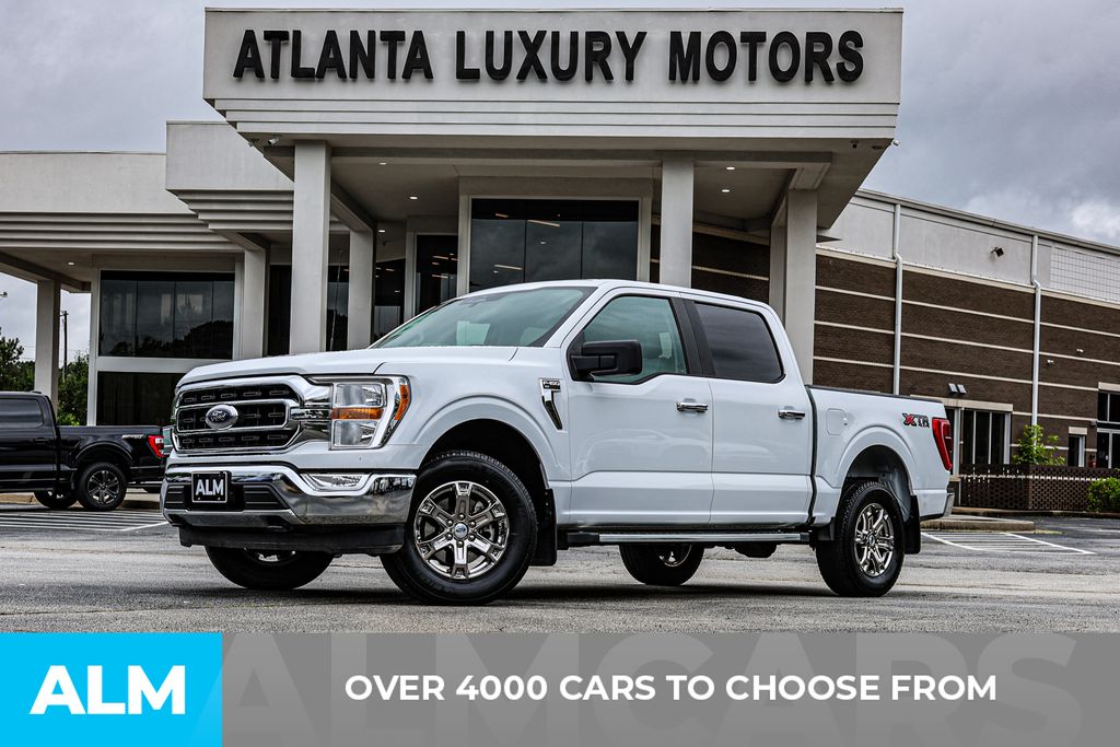Used 2023 White Ford XLT image 3