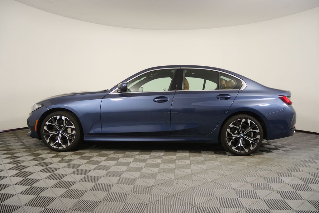 Thumbnail: 2025 BMW 3 Series - 6