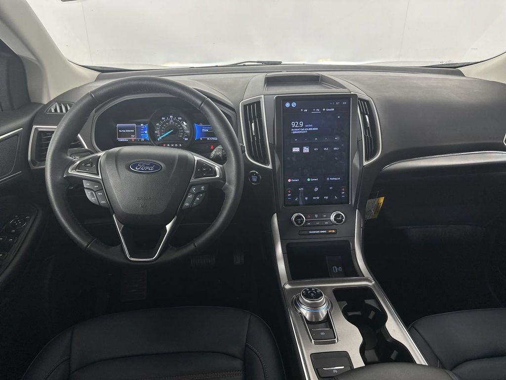 2024 Ford Edge SEL 20