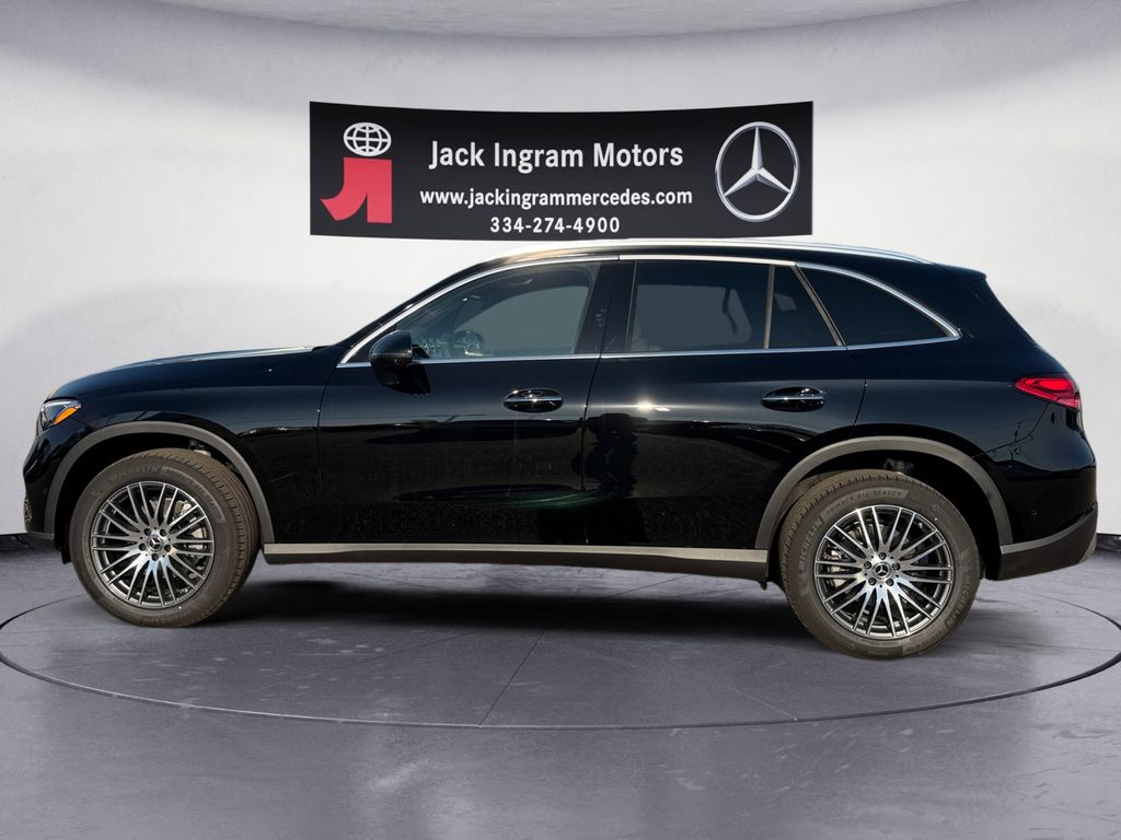 new 2026 Mercedes-Benz GLC car