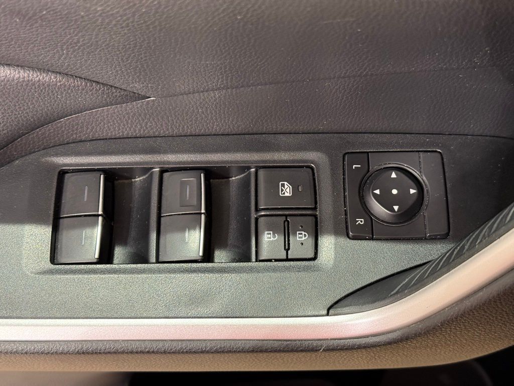 Thumbnail: 2024 Toyota RAV4 - 16