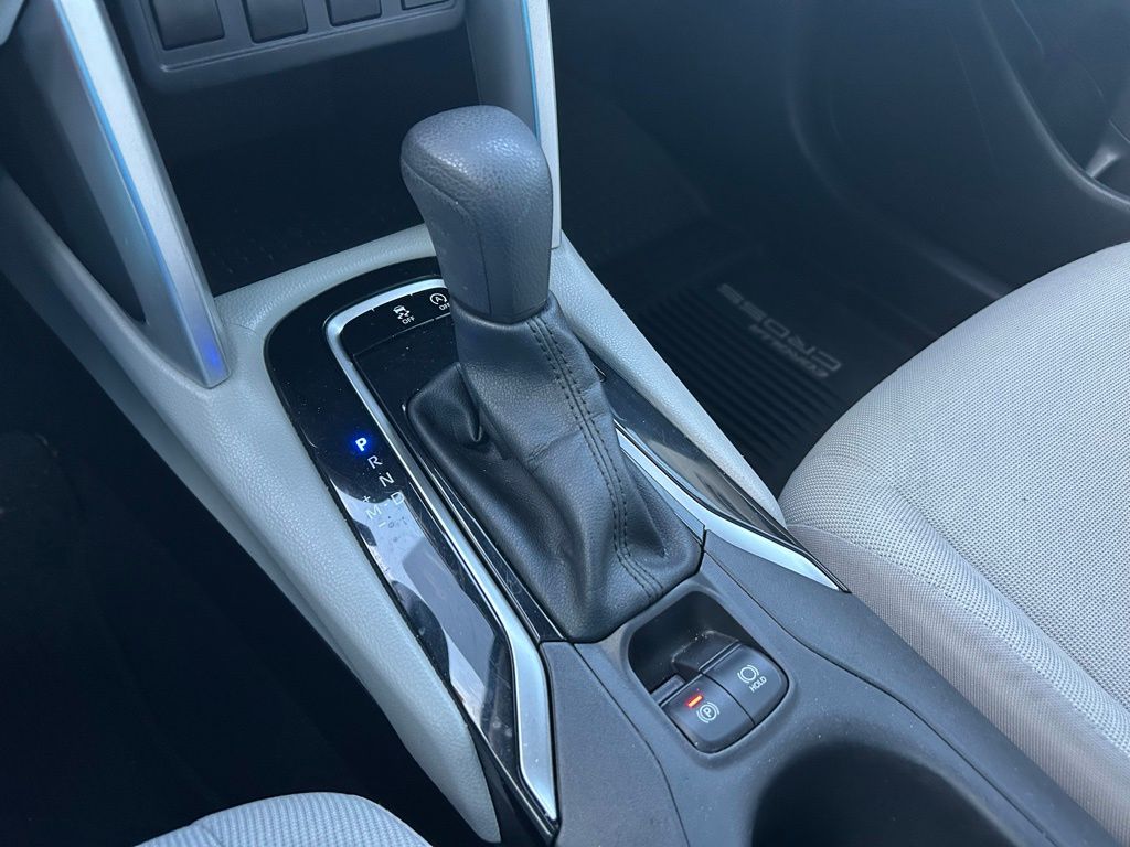 Thumbnail: 2023 Toyota Corolla Cross - 26