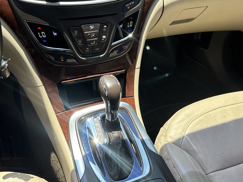 2016 Buick Regal Turbo Sport Touring