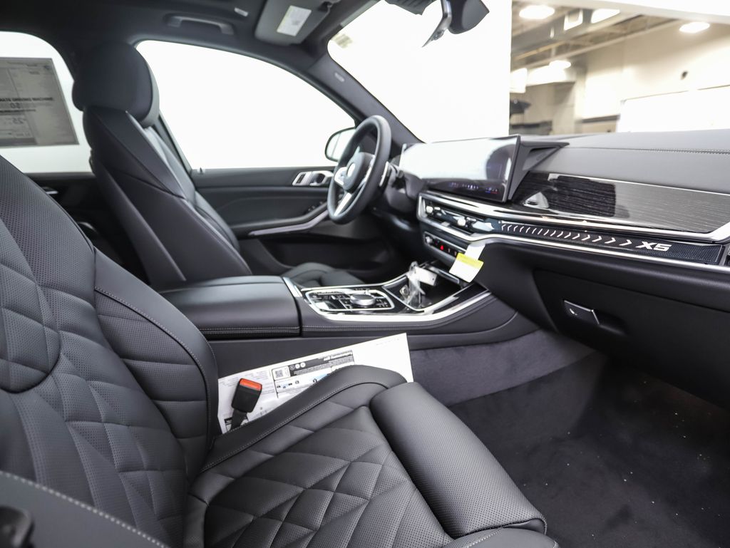Thumbnail: 2026 BMW X5 - 28
