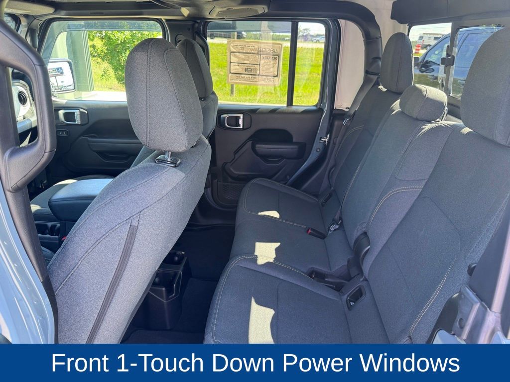 2024 Jeep Gladiator Sport S