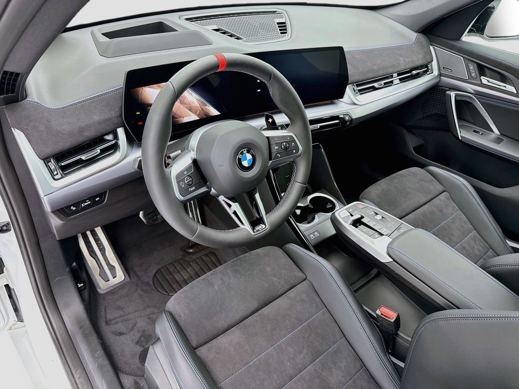 Thumbnail: 2027 BMW X1 - 9