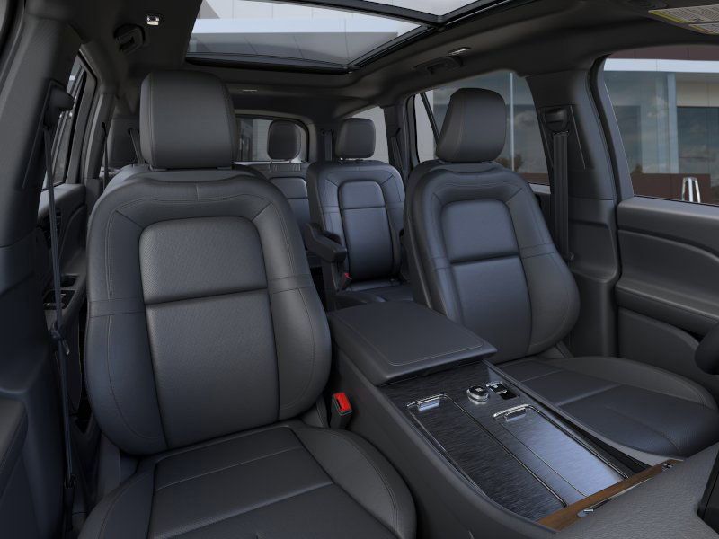 New 2026 White Lincoln Reserve image 10