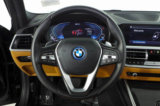 2022 BMW 3 Series 330e iPerformance 27