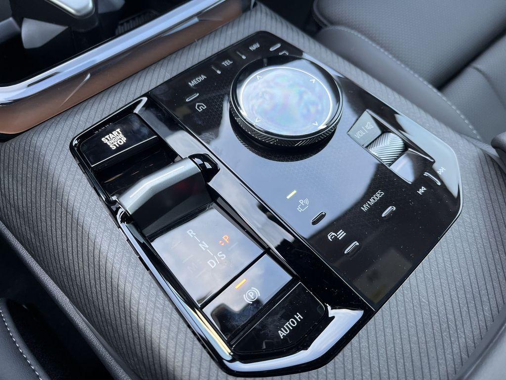 Thumbnail: 2026 BMW X3 - 20