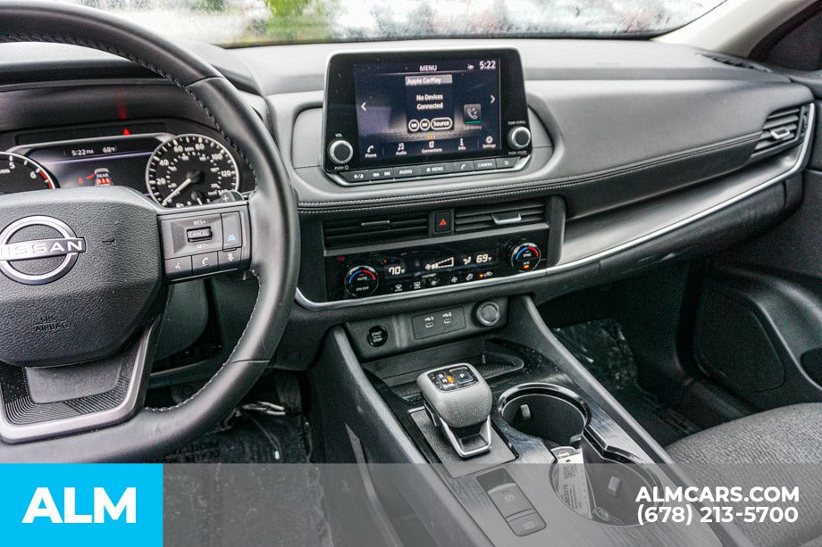 Used 2025 Gray Nissan SV image 32