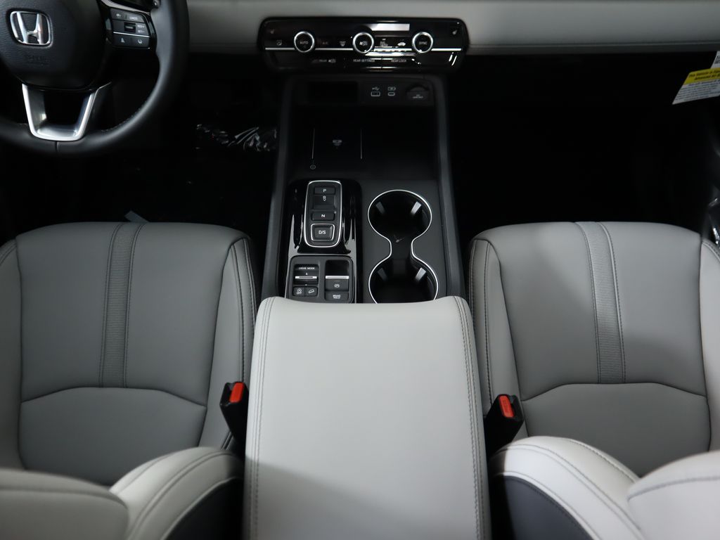 Thumbnail: 2025 Honda Pilot - 16