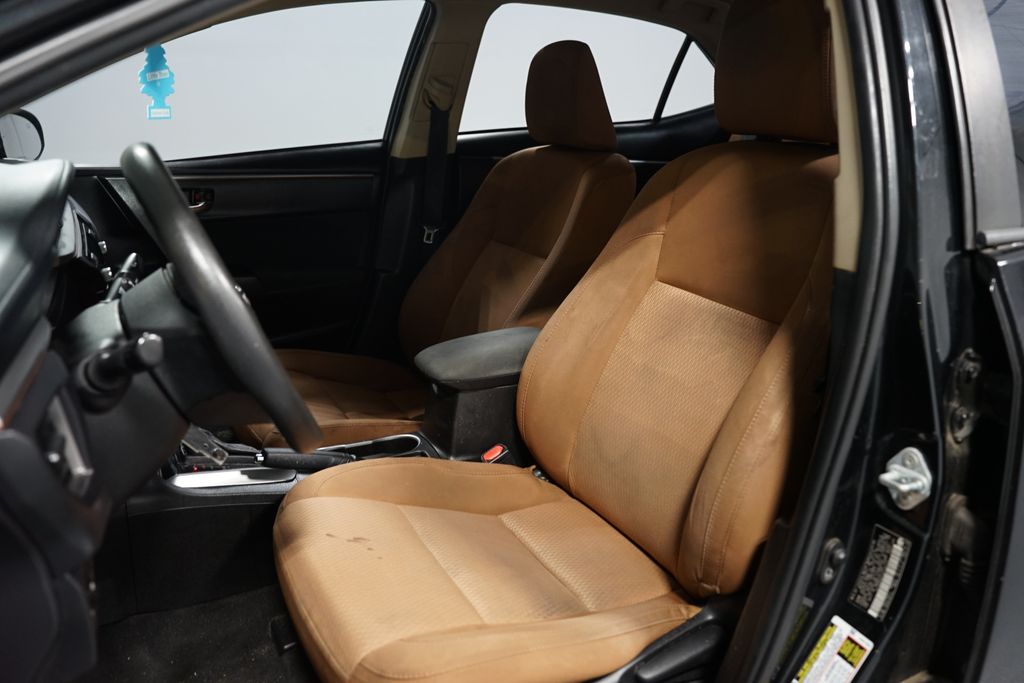 Thumbnail: 2016 Toyota Corolla - 6