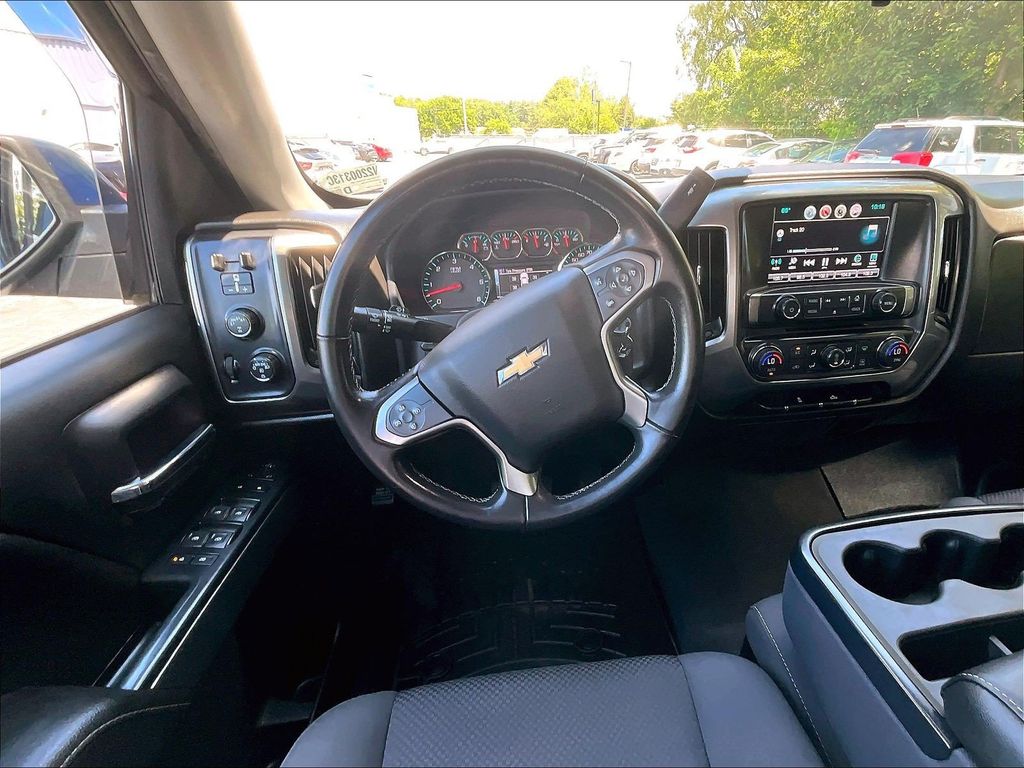 2019 Chevrolet Silverado 1500 LD — photo 16