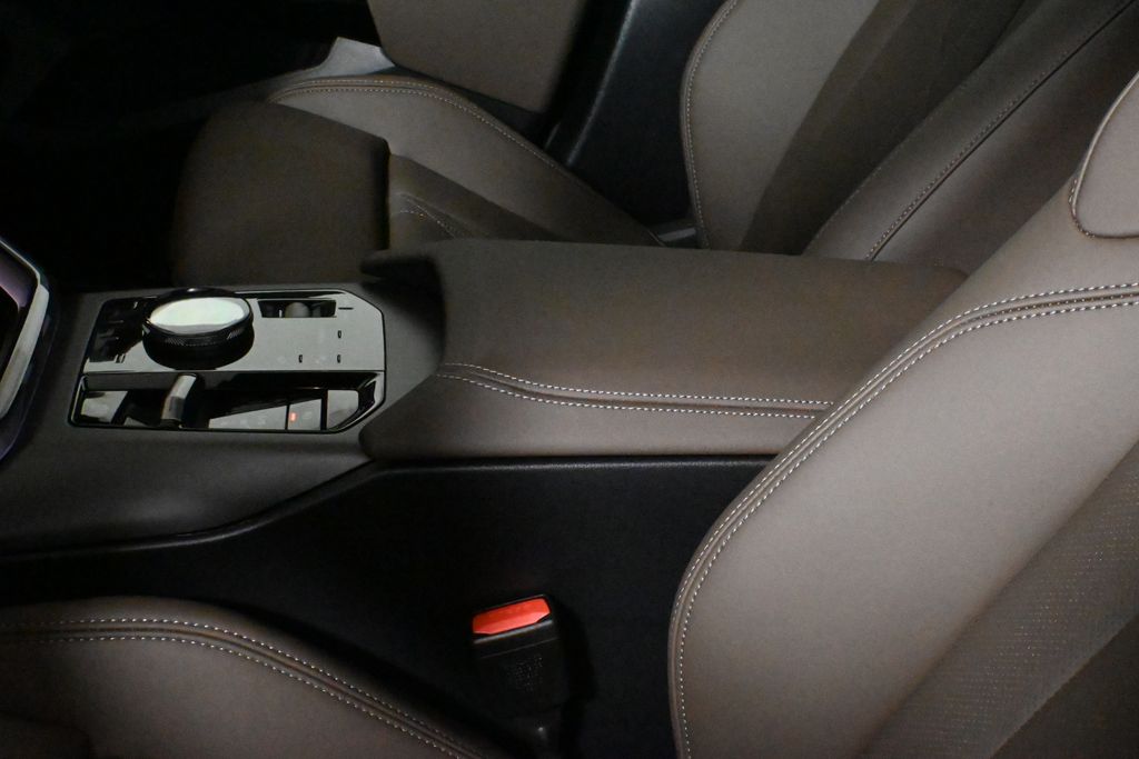 Thumbnail: 2026 BMW X3 - 25