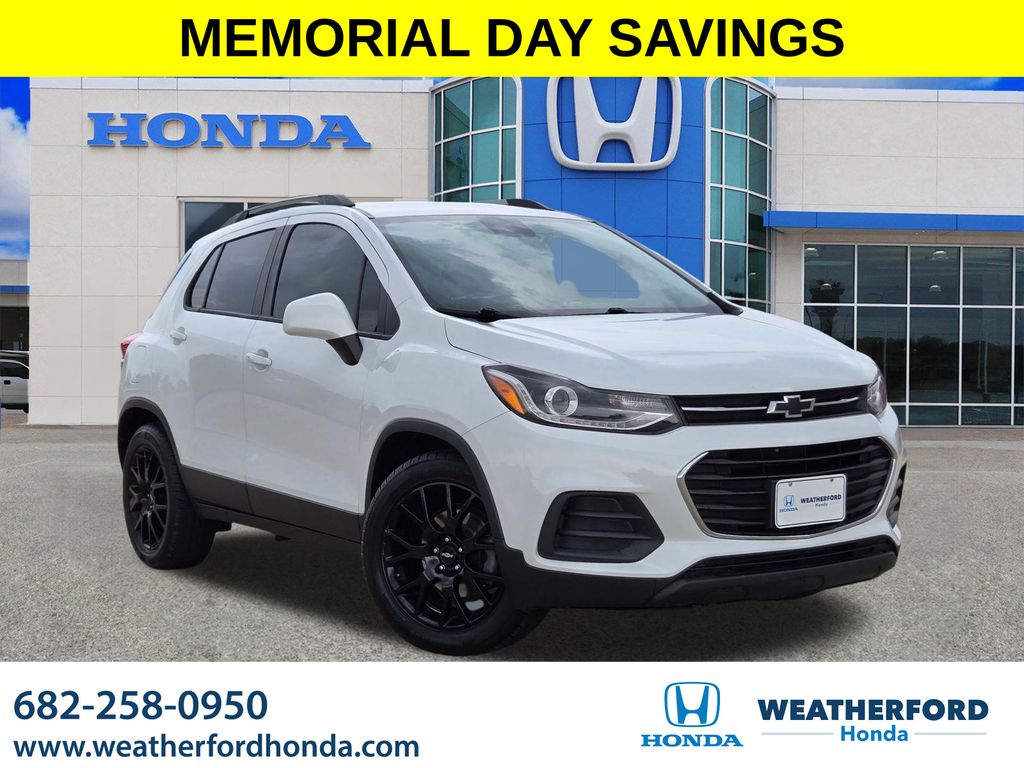 2021 Chevrolet Trax LT's photo
