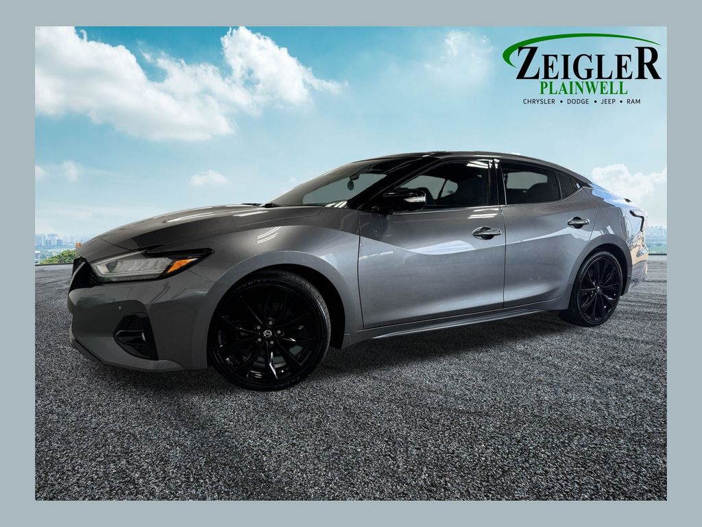 Gray 2021 Nissan Maxima Sedan Front-Wheel Drive Continuously Variable Transmission