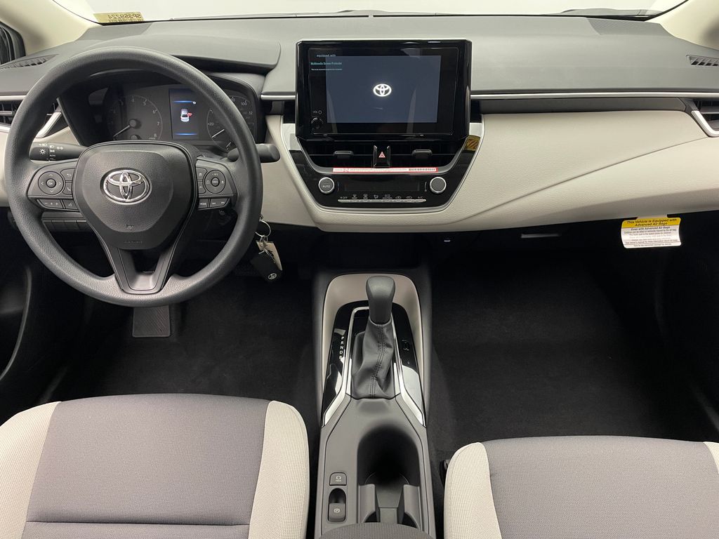 Thumbnail: 2025 Toyota Corolla - 18