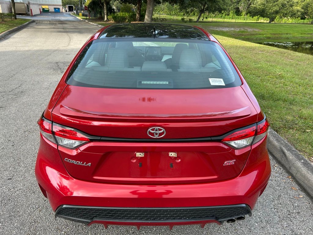 Thumbnail: 2021 Toyota Corolla - 4
