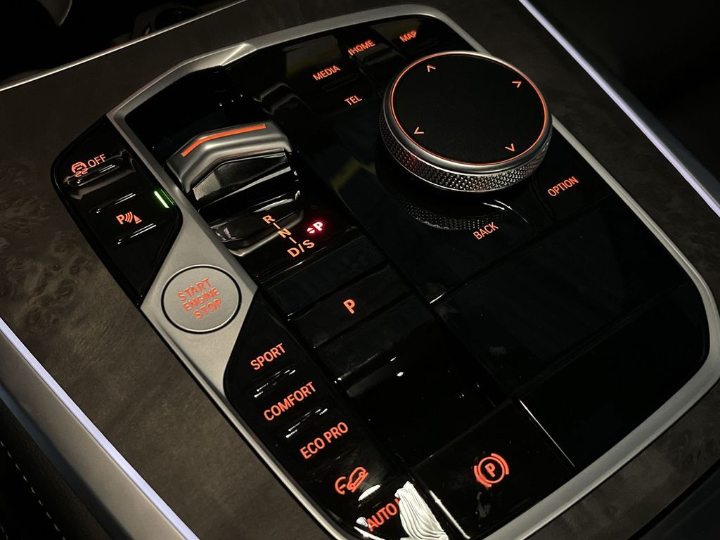 Thumbnail: 2026 BMW X5 - 20