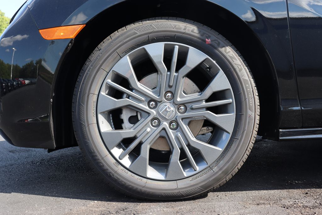 Thumbnail: 2026 Honda Odyssey - 10