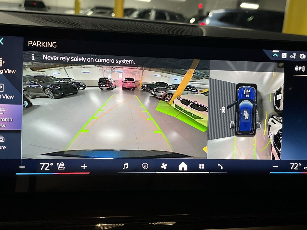 Thumbnail: 2026 BMW X5 - 17