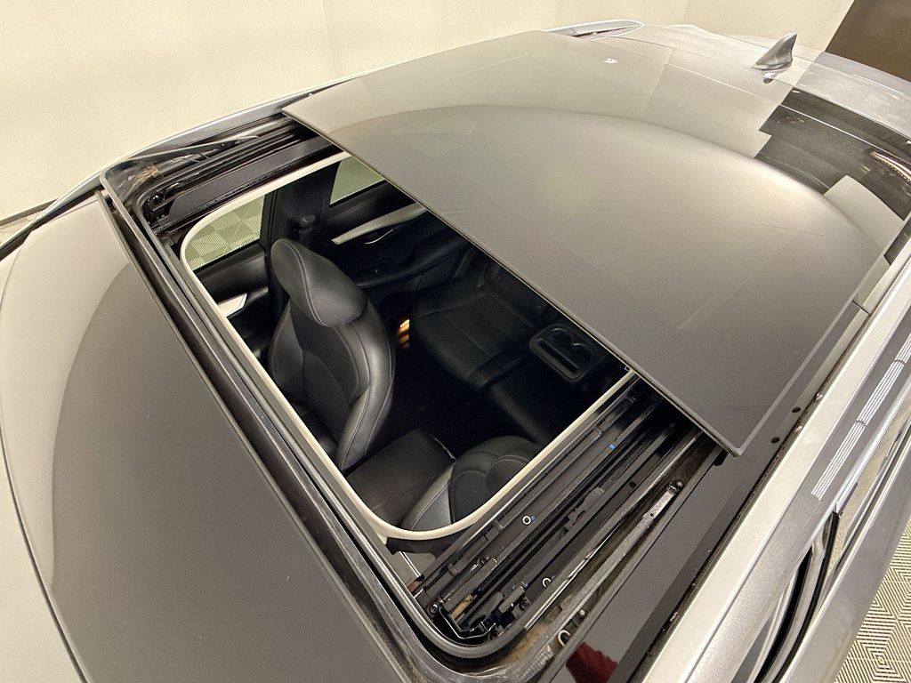 Thumbnail: 2021 INFINITI QX50 - 23