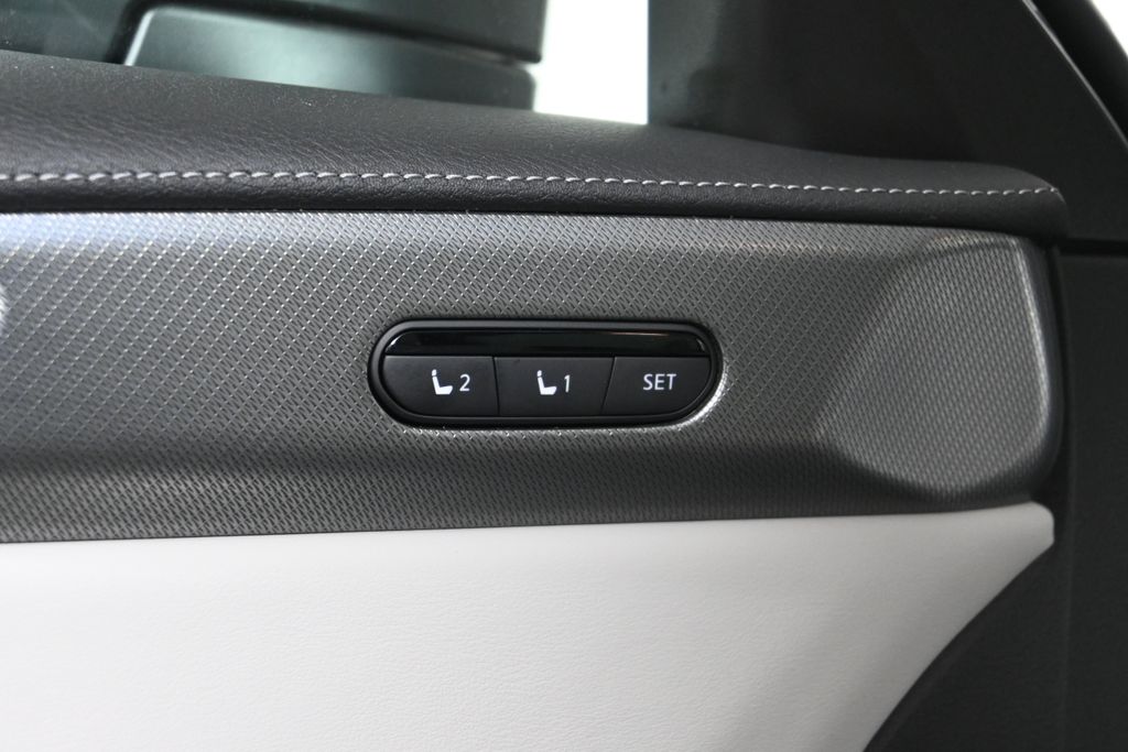 Thumbnail: 2026 INFINITI QX60 - 24