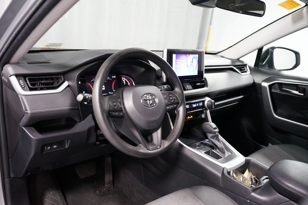 Thumbnail: 2024 Toyota RAV4 - 7